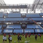 Comunicado das peñas do Celta pola grada de Río